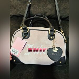 Juicy Couture✨💝 Velvet Blush Pink Colored Handbag